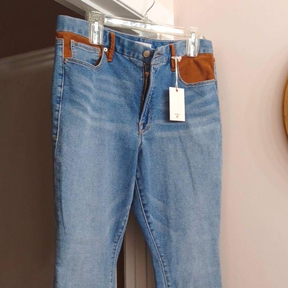 NWT Good American Jeans With a Touch of Faux Suede